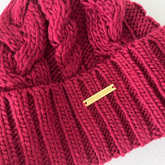 Michael Kors Women’s Burgundy Cable-Knit Hat - Picture 8 of 8